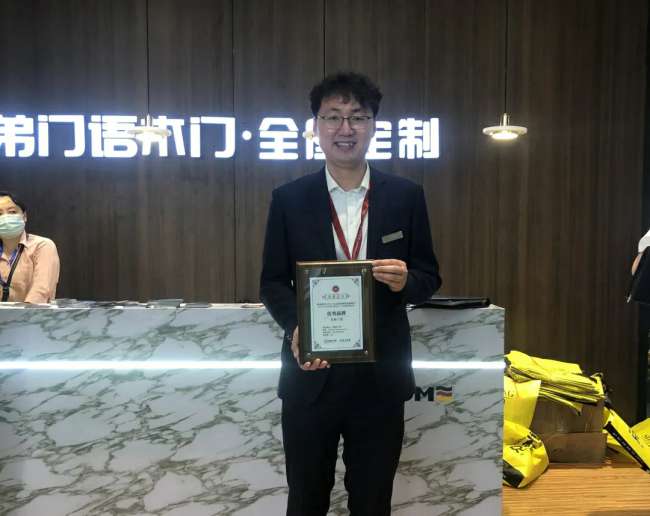 3.webp.jpg 3.webp.jpg